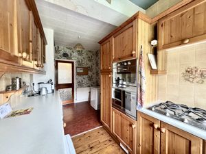 Photo 5- click for photo gallery